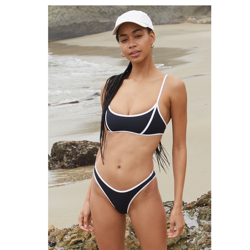 Pacsun Bikini Set size small NWT